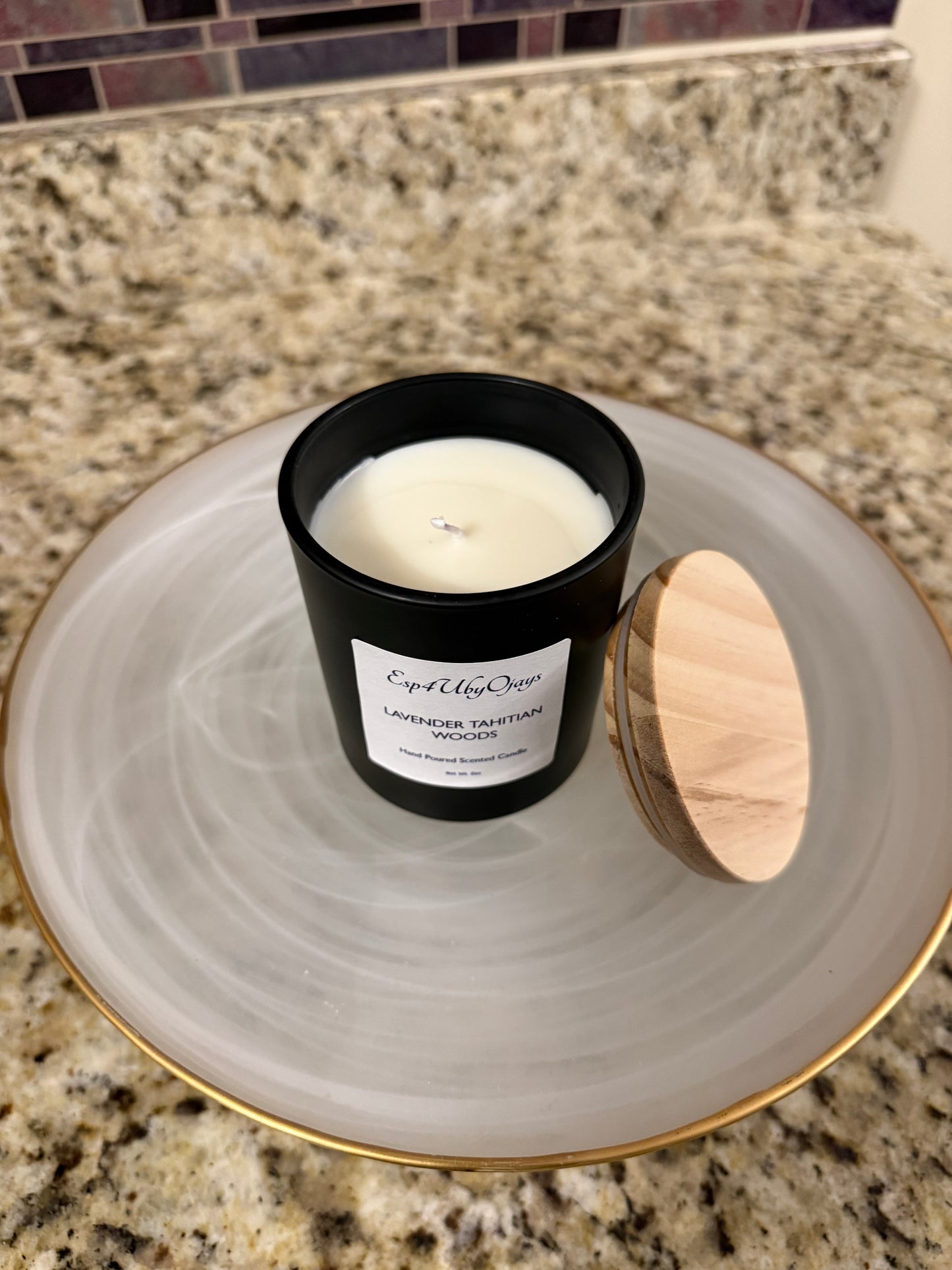 Lavender Tahitian Woods Candle